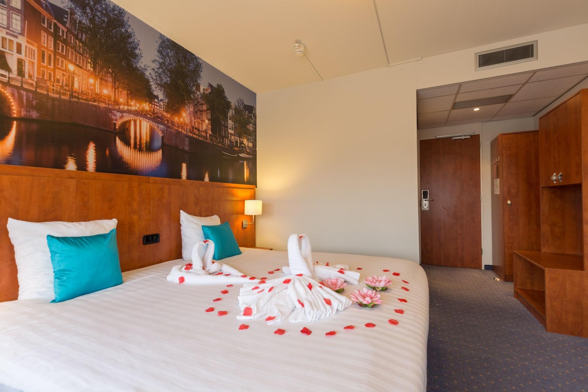 New West Inn Amsterdam Esterno foto
