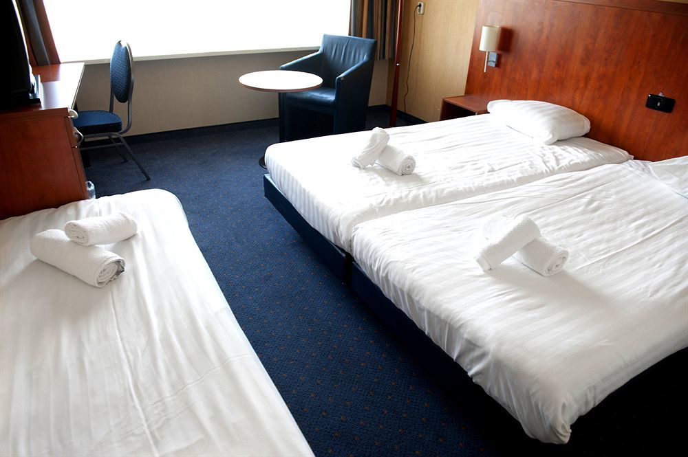 New West Inn Amsterdam Esterno foto